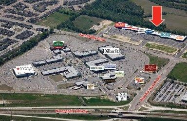 Carriage Crossing Marketplace : 10327 East Shelby Drive, Collierville, TN 38017